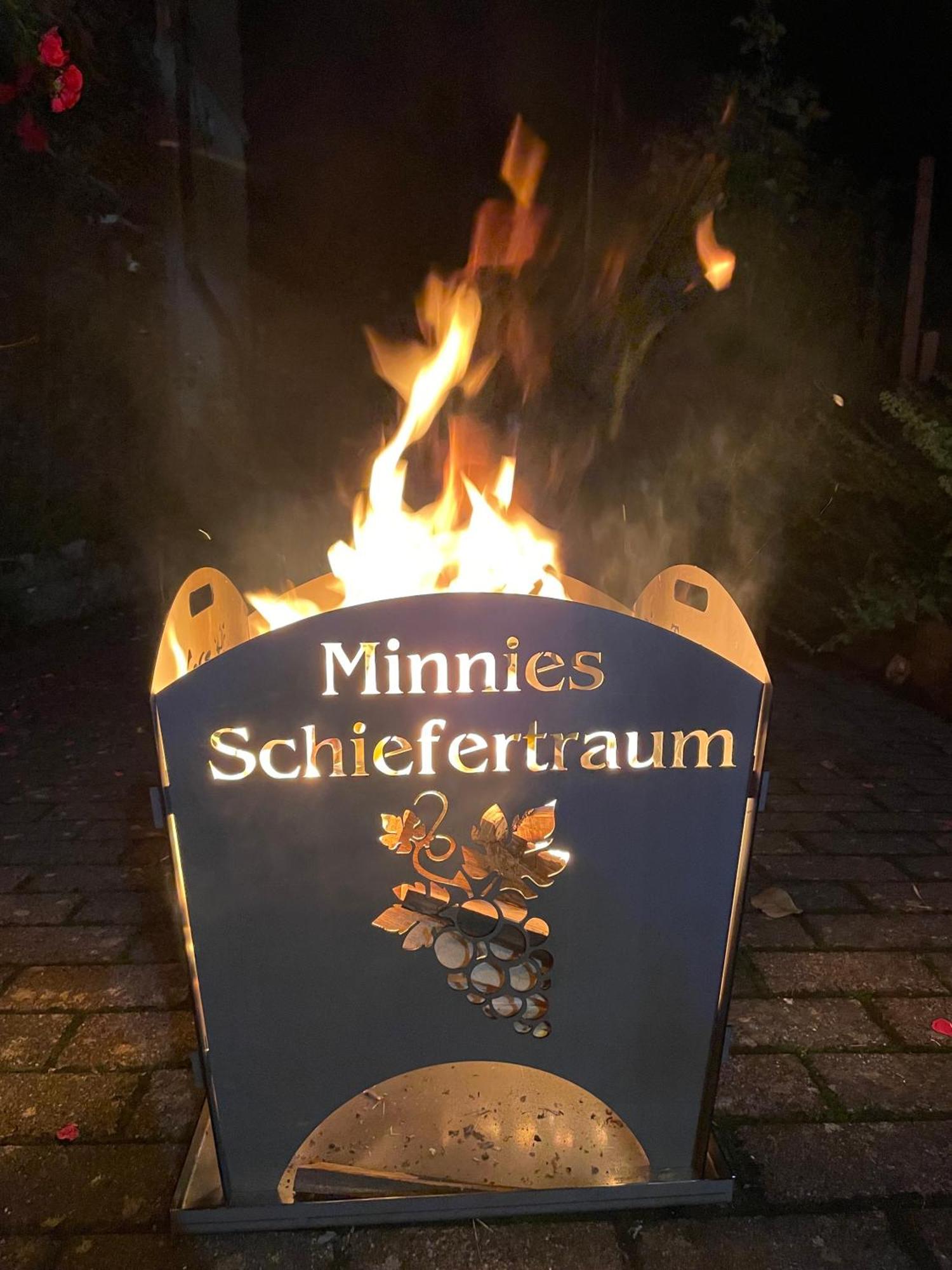 Ferienwohnung Minnies-Schiefertraum Браунеберг Екстериор снимка