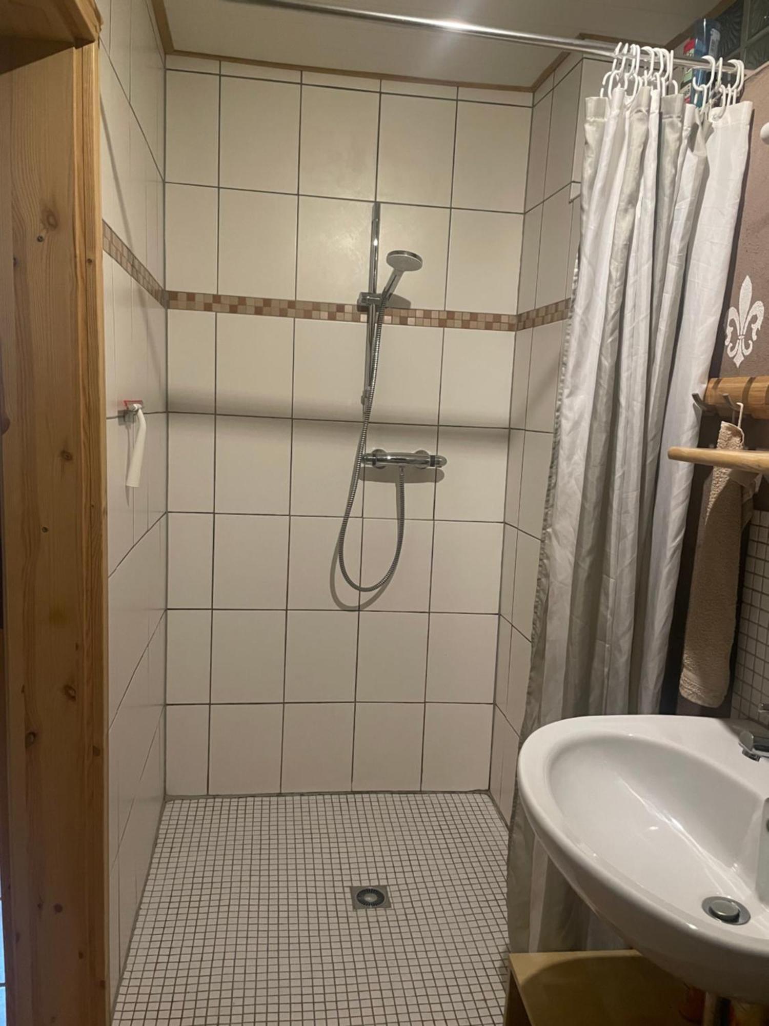 Ferienwohnung Minnies-Schiefertraum Браунеберг Екстериор снимка